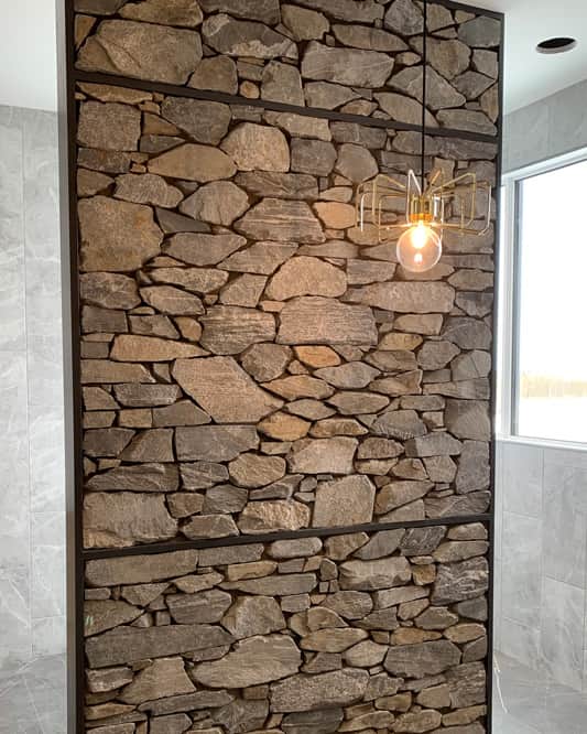 Custom stonework and veneer masonry in Calgary